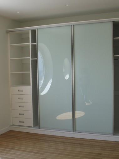 Шкаф-купе корпусной №9