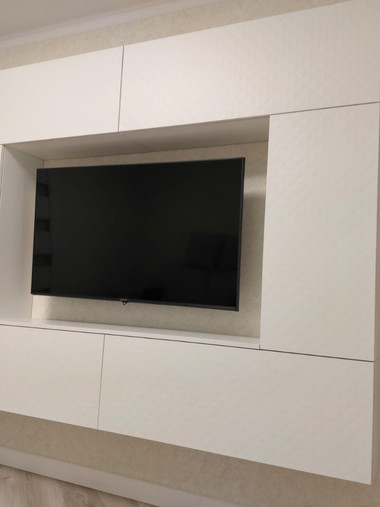 Подвесная стенка в гостиную №17