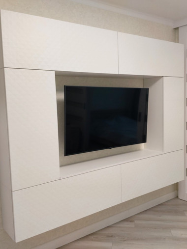 Подвесная стенка в гостиную №17