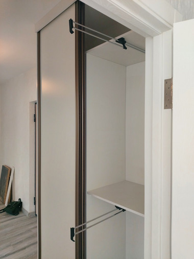 Шкаф-купе встроенный №22