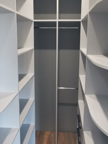 Гардеробная №21