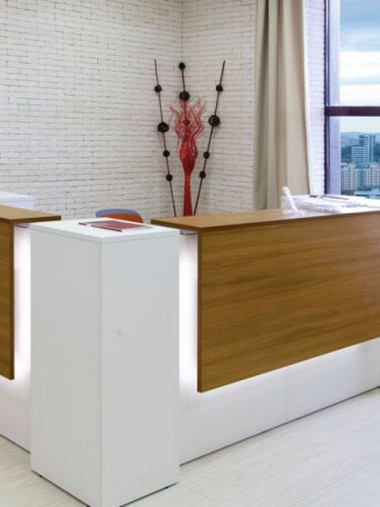 Стол-стойка ресепшен №9