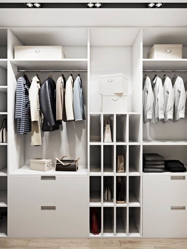 Гардеробная №8