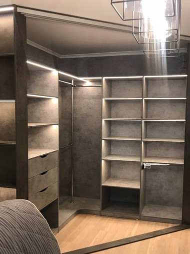 Гардеробная №17