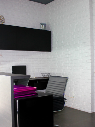 Стол-стойка ресепшен №12