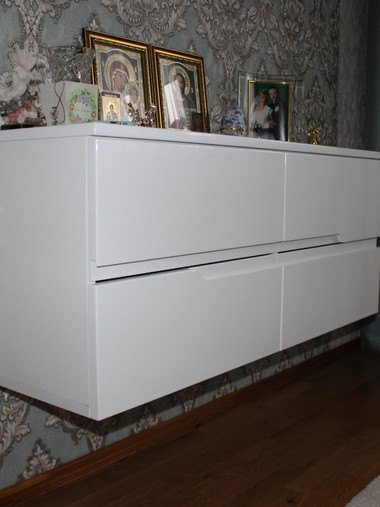 Подвесной комод №42