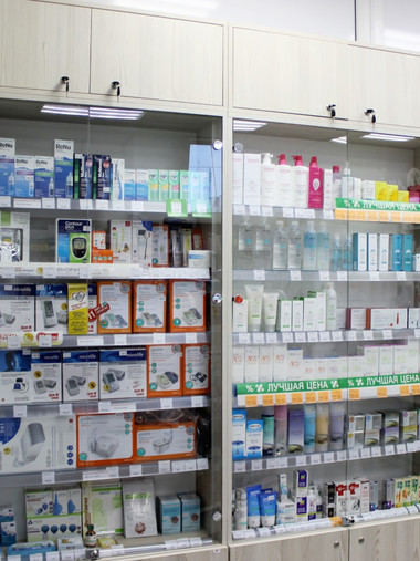 Шкаф-витрина (накопитель) №15