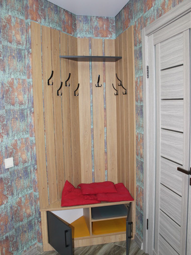 Вешалка с тумбой в прихожую №20