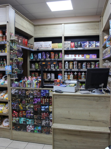 Шкаф-витрина №16