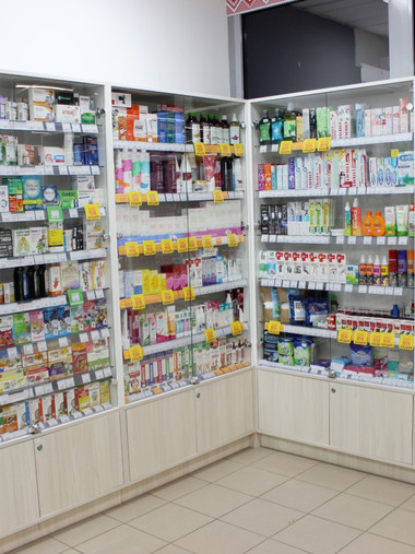 Шкаф-витрина №18