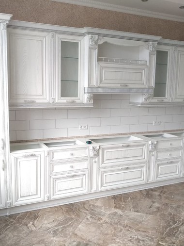 Кухни из массива №1