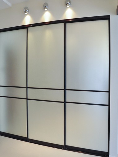 Шкаф-купе встроенный №6